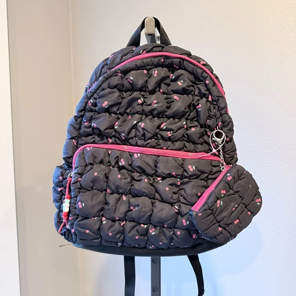 NWT Miss Gwen’s OMG youth black scrunchie quilted backpack with coin purse